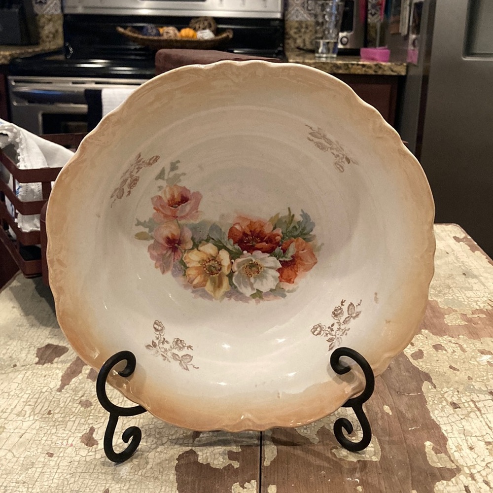 THOMPSON FRANCIS vintage floral serving bowl